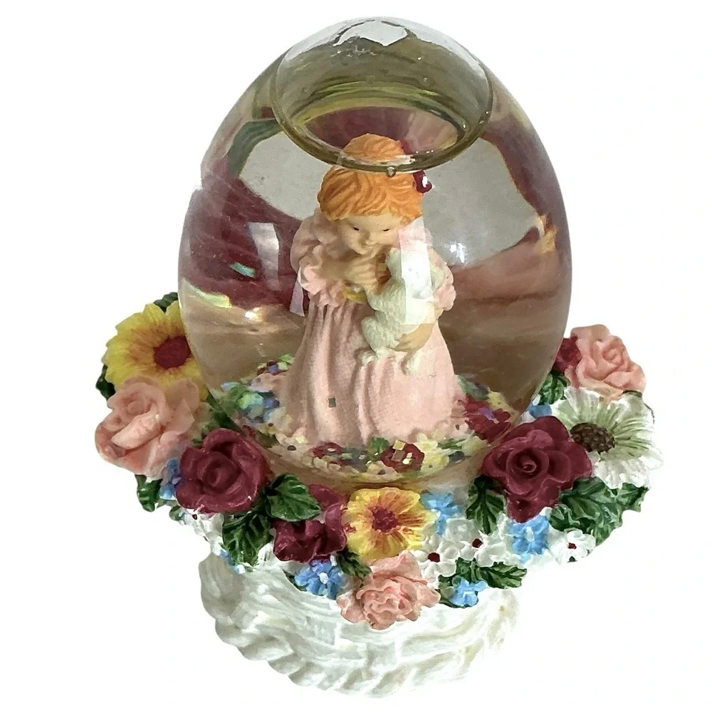 Snow Globe Egg Shape Easter Girl in Basket Vintage Cracker Barrel Collectible 90